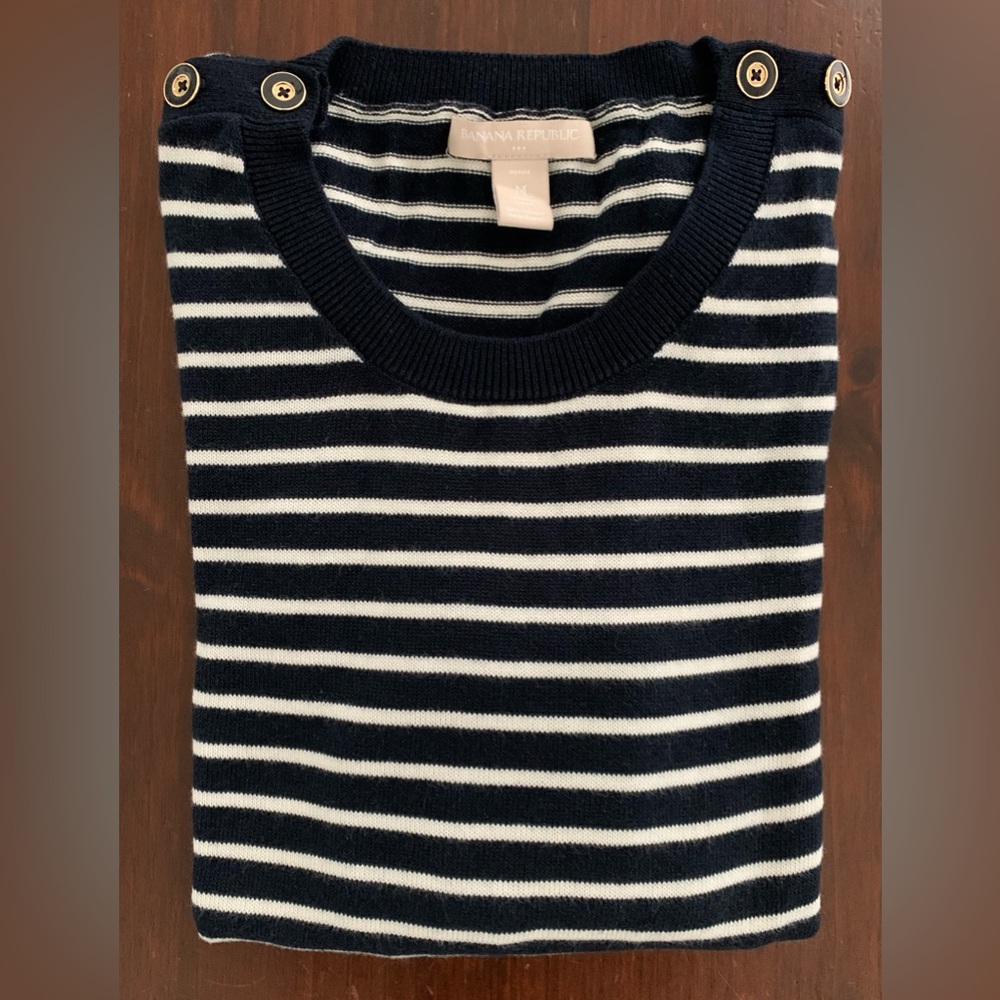 Banana Republic Sweater Top
